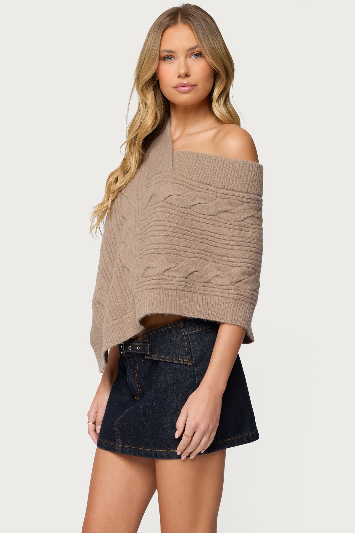 Vickey Cable Knit Poncho-Milans Time