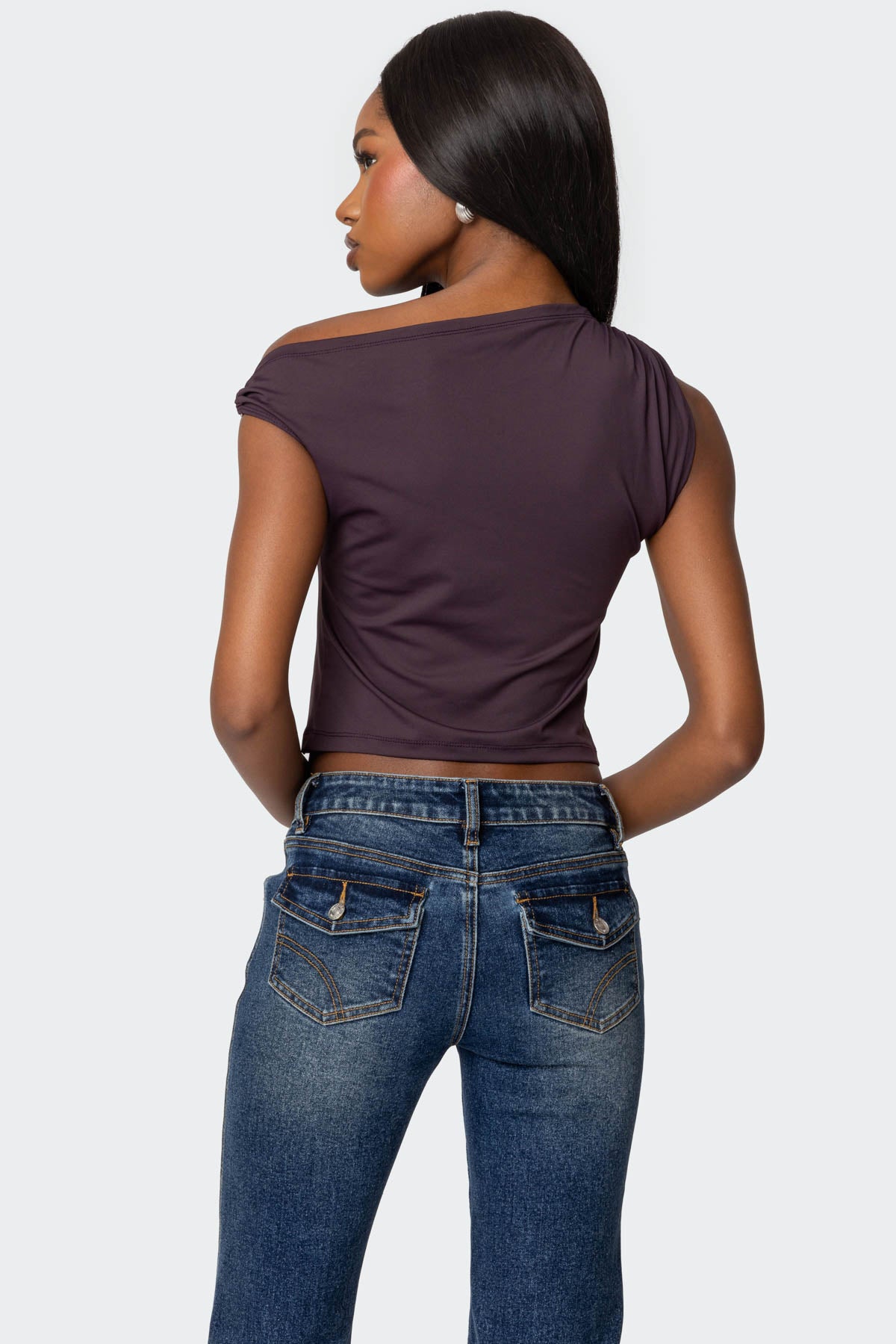 Abstract Metal Ring Asymmetric Top-Milans Time