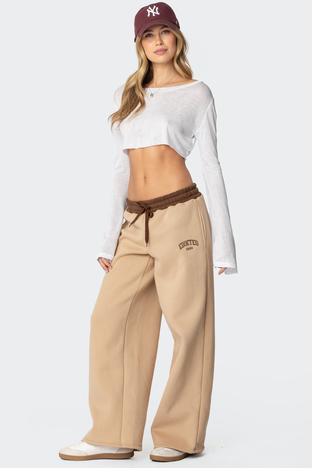 Milans Time Contrast Embroidered Sweatpants-Milans Time