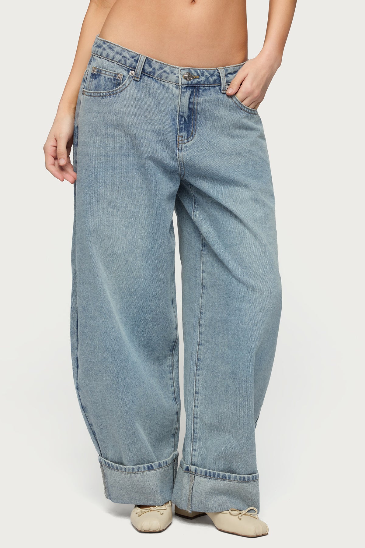 Petite Kella Low Rise Baggy Jeans-Milans Time