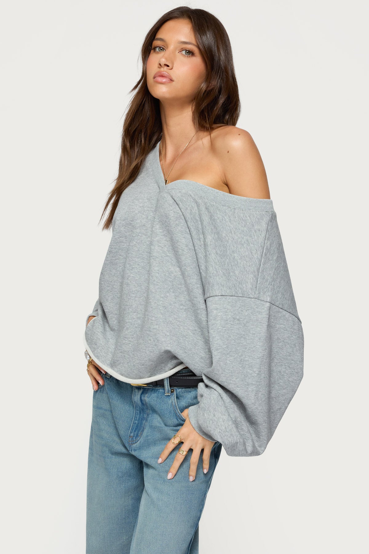 Winfred Oversized V Neck Sweatshirt-Milans Time
