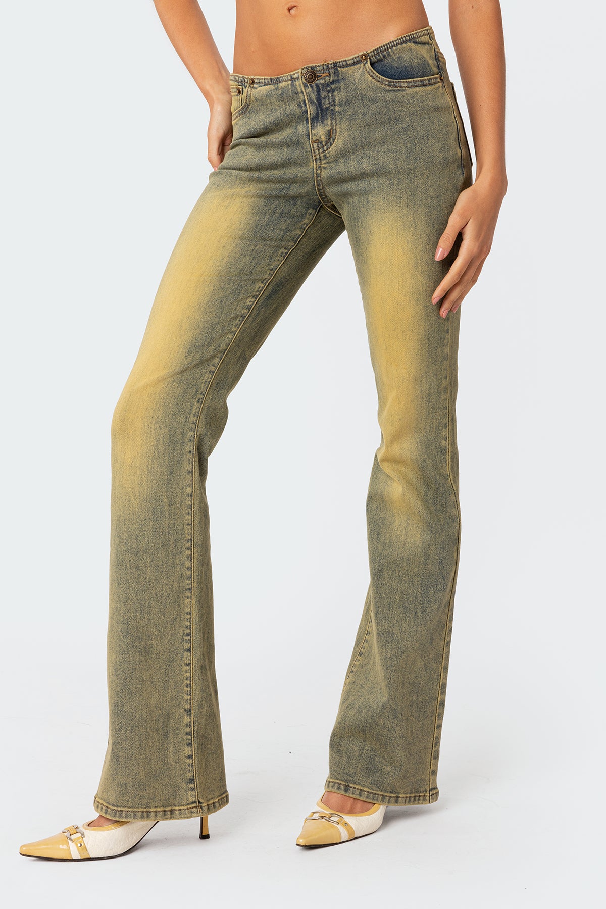 Maris Low Rise Washed Flared Jeans-Milans Time
