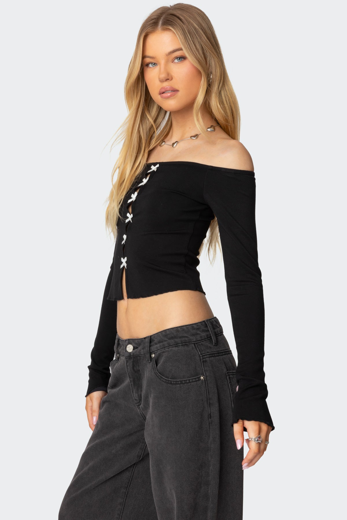 Contrast Bow Off Shoulder Top-Milans Time