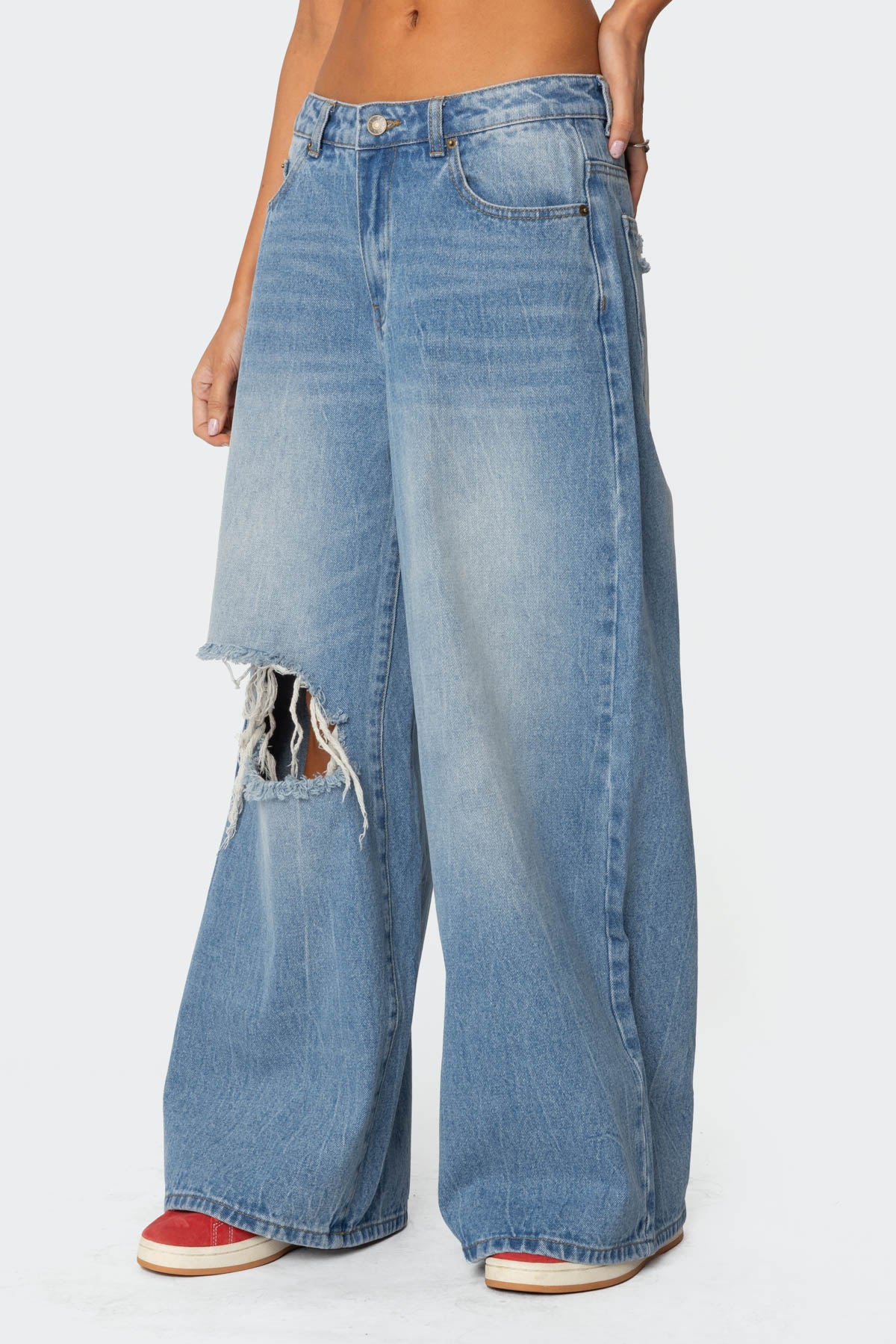 Distressed Low Rise Baggy Jeans-Milans Time