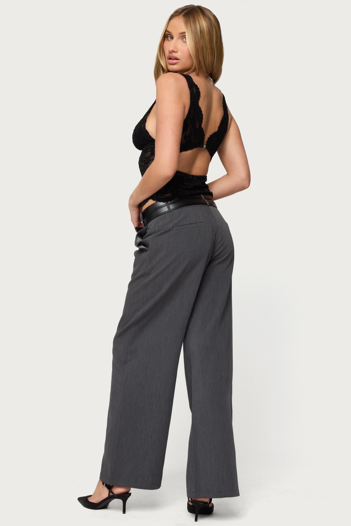 Araura Lace Velvet Floral Top-Milans Time