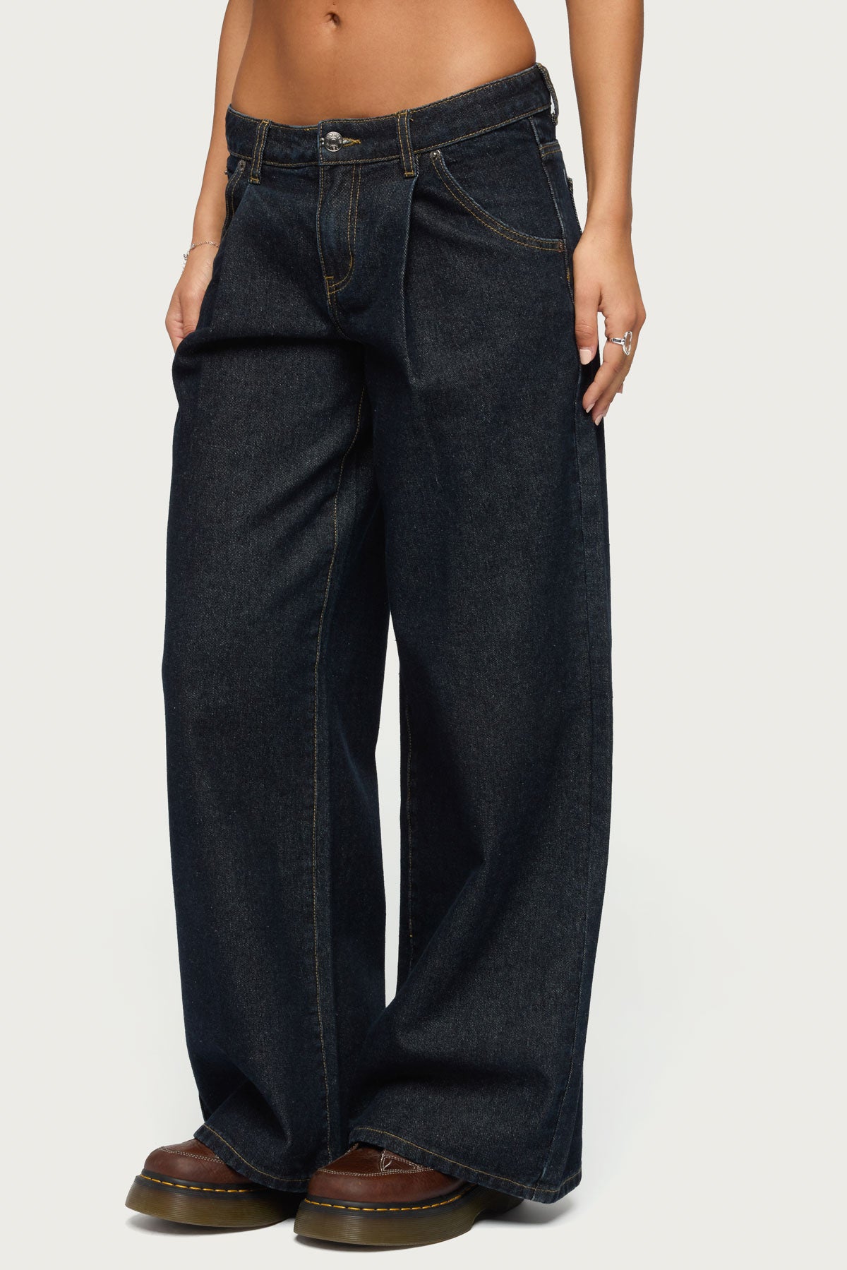Pleated Low Rise Wide Leg Jeans-Milans Time
