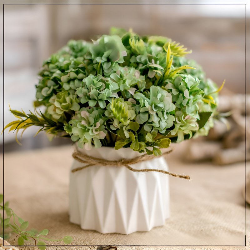 Juteseil-Deko-Vase mit künstlichen Blumen für Zuhause