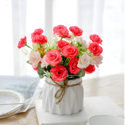 Juteseil-Deko-Vase mit künstlichen Blumen für Zuhause