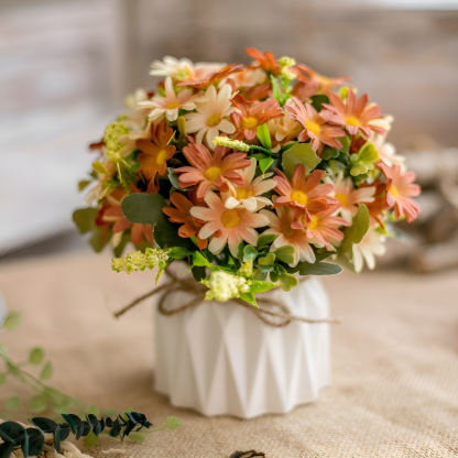 Juteseil-Deko-Vase mit künstlichen Blumen für Zuhause