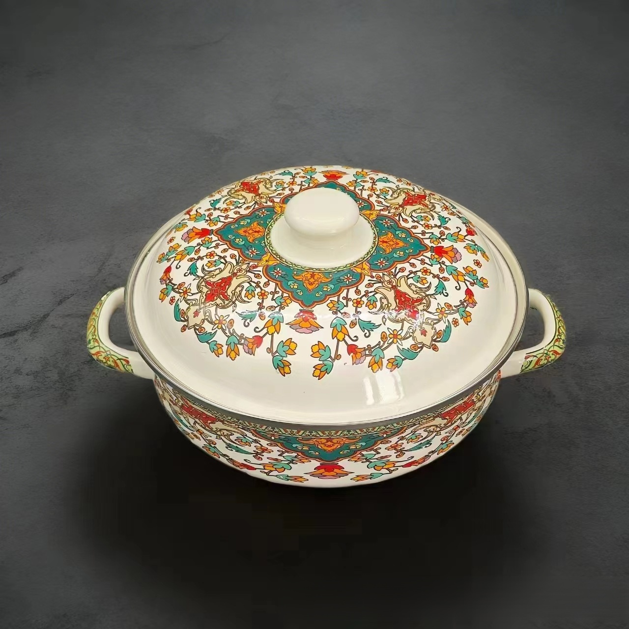 Große, doppelohrige Suppenschüssel