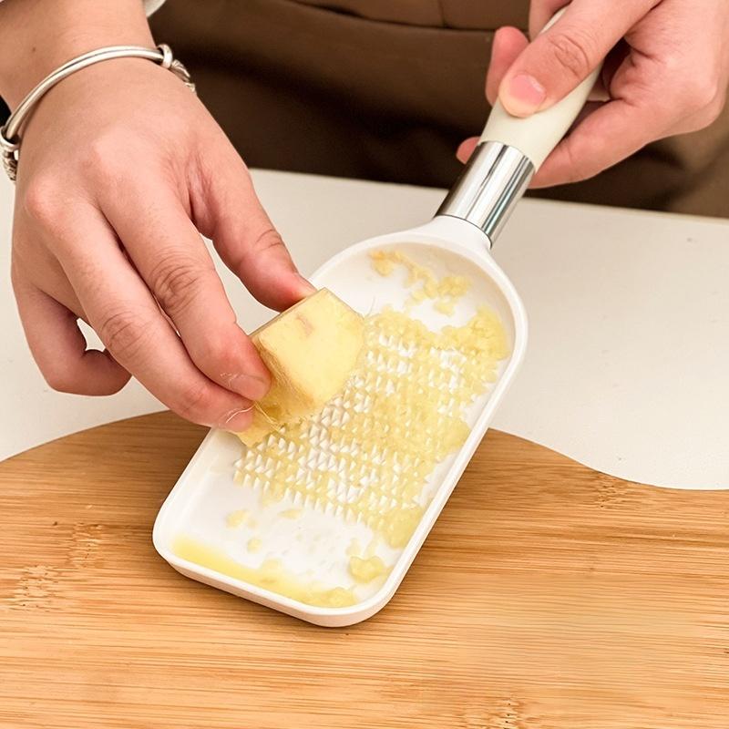 Kitchen Multi-Functional Garlic Press