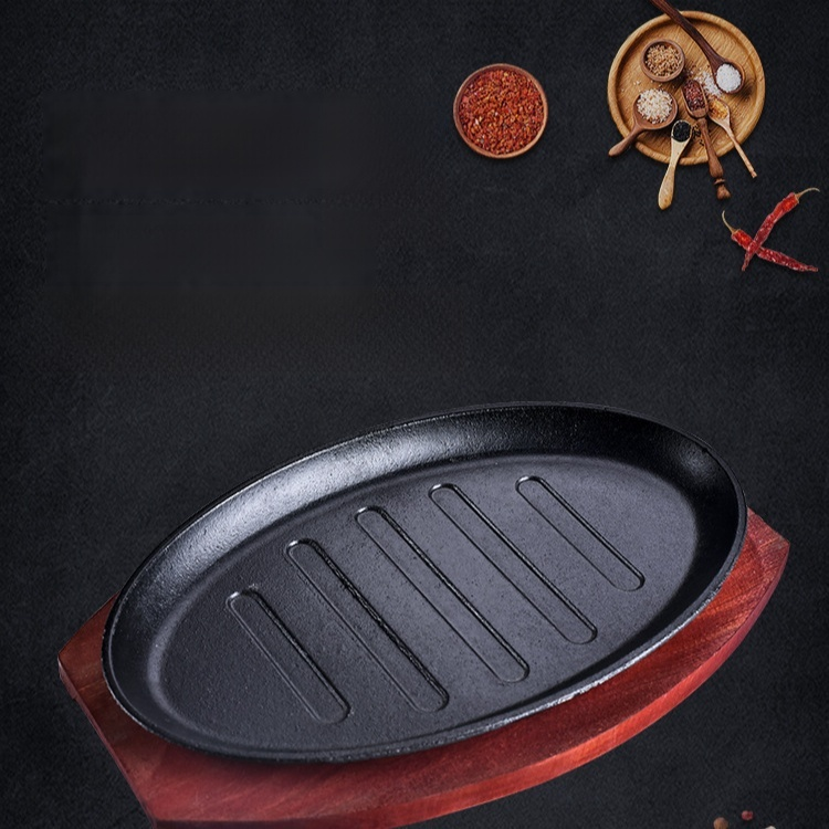 Ovalförmige westliche Bratpfanne