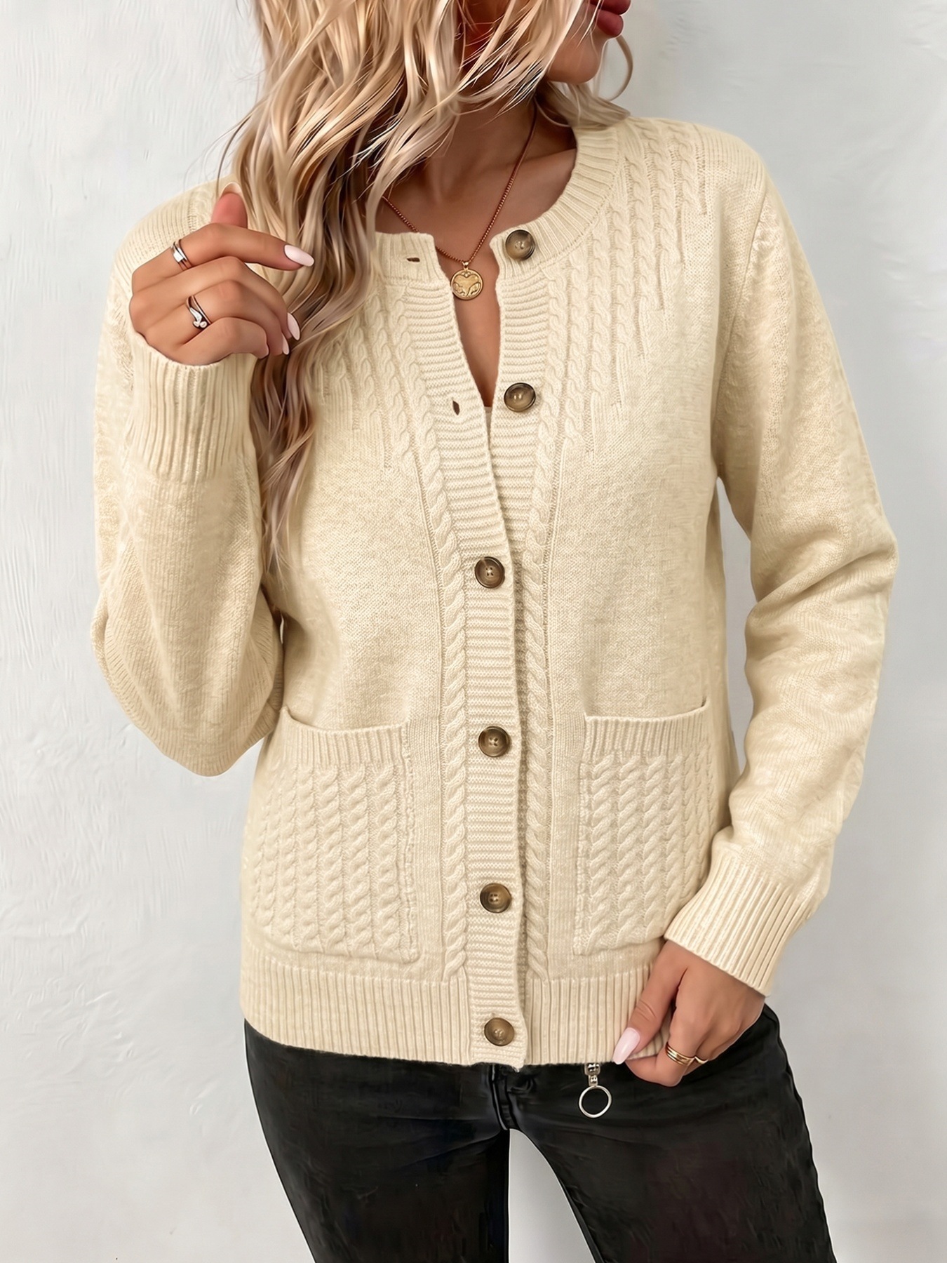 🔥Last day: 50% off-The Heritage Cable Knit Cardigan