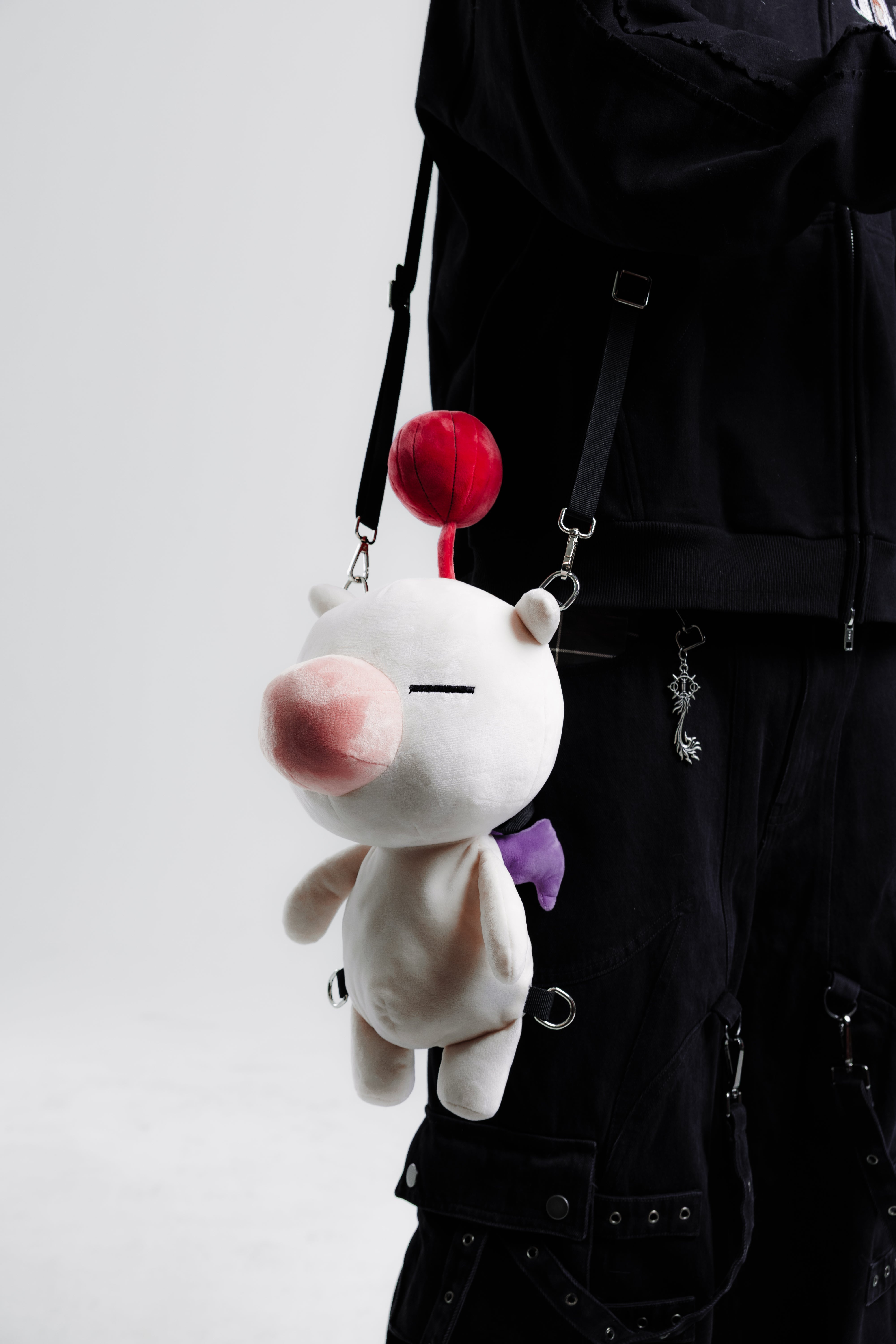 MOG PLUSH