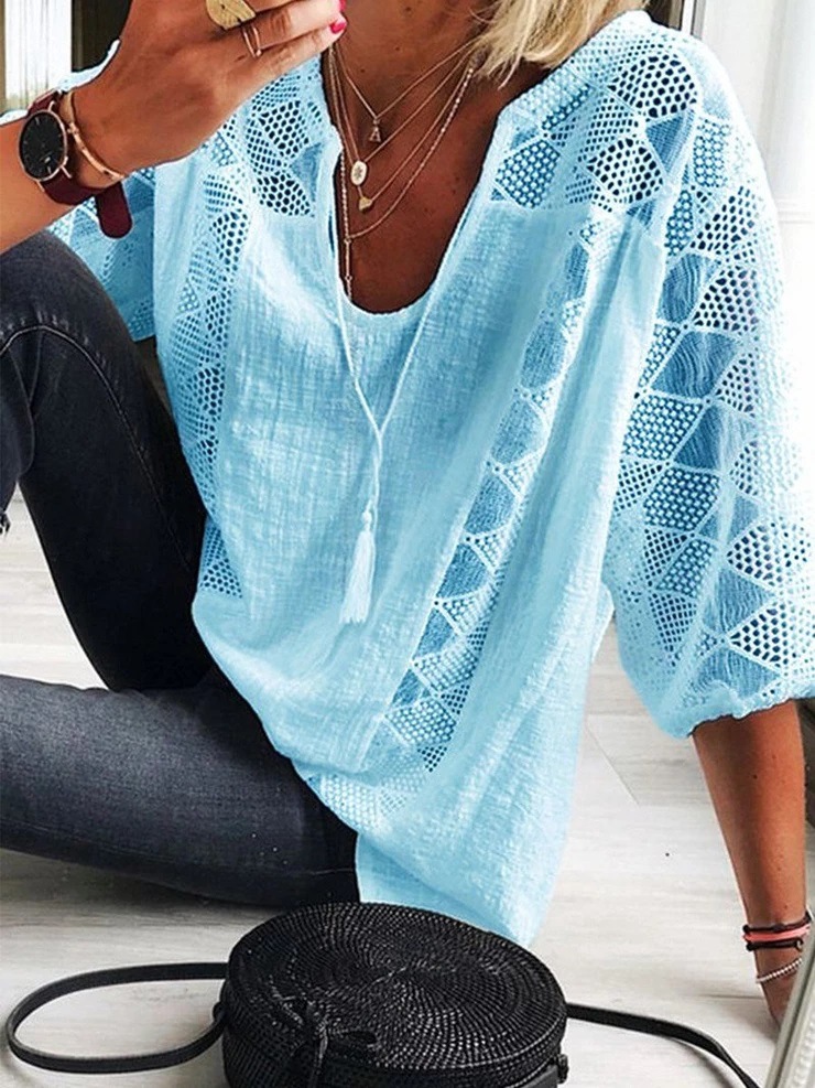 Loose-fit Lace Paneled U-neck Three-quarter Sleeve Top-XC