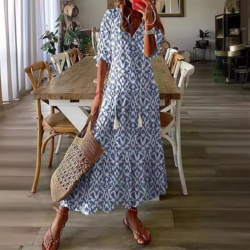 Sweet and loose V-neck printed mid-sleeve long dress
