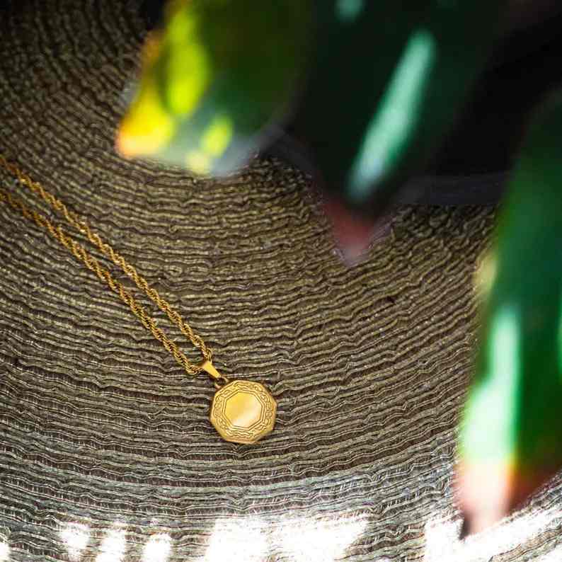 Vintage Octagon Pendant Necklace For Men