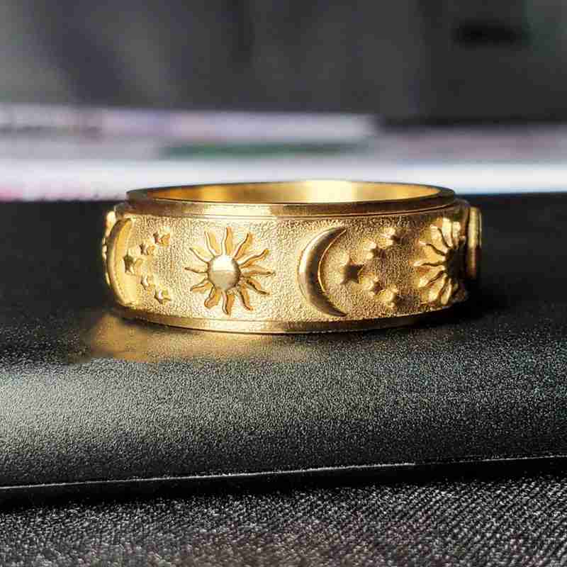 8mm Sun and Moon Spinner Relieving Stress Ring