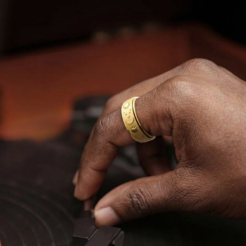 8mm Sun and Moon Spinner Relieving Stress Ring