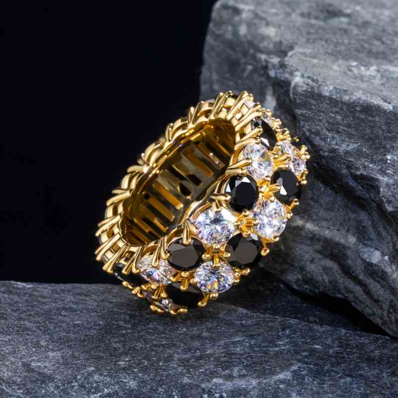Band Ring in Gold