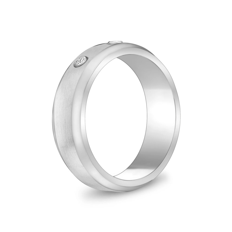 7MM Three Stones Beveled Edge Steel Band Ring