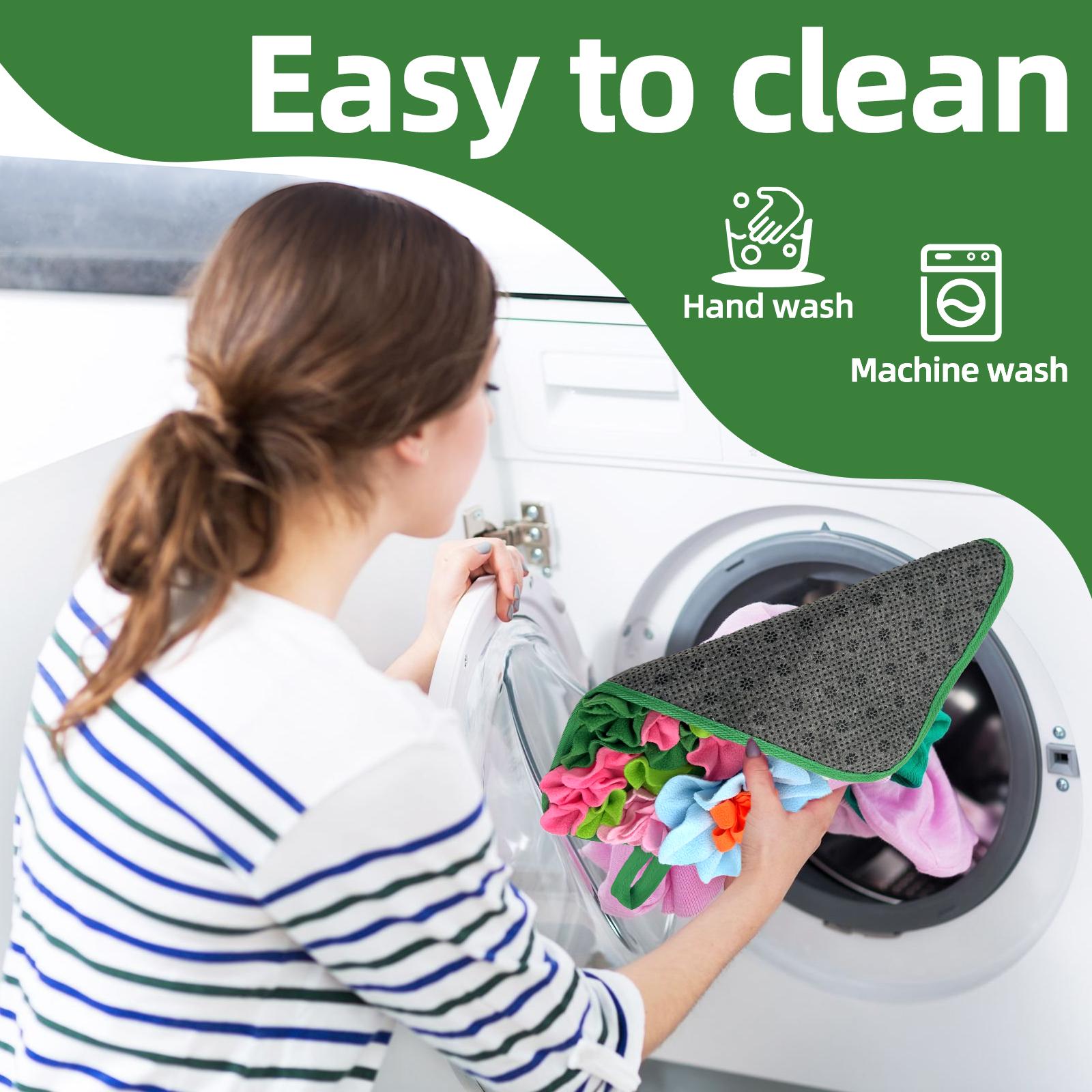 Small Animal Feeding Mat with Handle, Cute Flower Design Pet Sniffing Pad, Interactive Pet Feeding Supplies for Rabbit Hedgehog Chinchilla Small Animal Feeding Mat with Handle, Cute Flower Design Pet Sniffing Pad, Interactive Pet Feeding Supplies for Rabbit Hedgehog Chinchilla