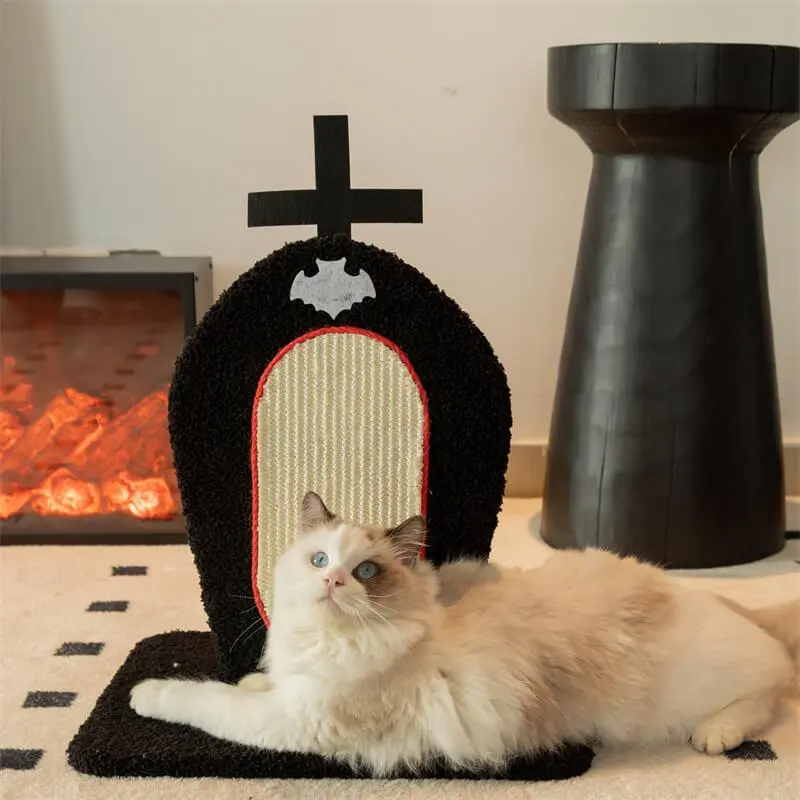 Gothic Spooky No-Chipping Sisal Cat Scratcher Durable Interactive Cat Tower Scratching Toy for Healthy Play Experience of Indoor Kittens