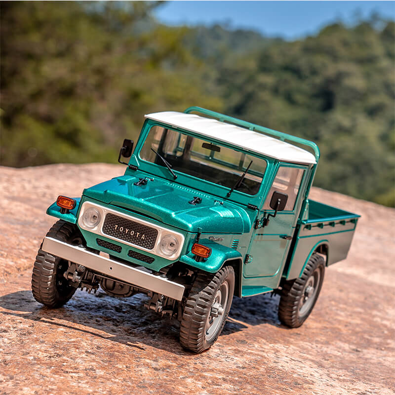 FMS 1:12 Toyota FJ45 pickup truck, teal metallic RC vehicle