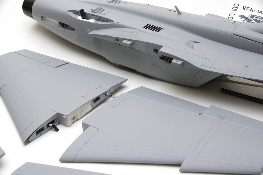FMS EDF Jet 70mm F-18F V2 PNP model unassembled, primer gray fuselage with detached wings