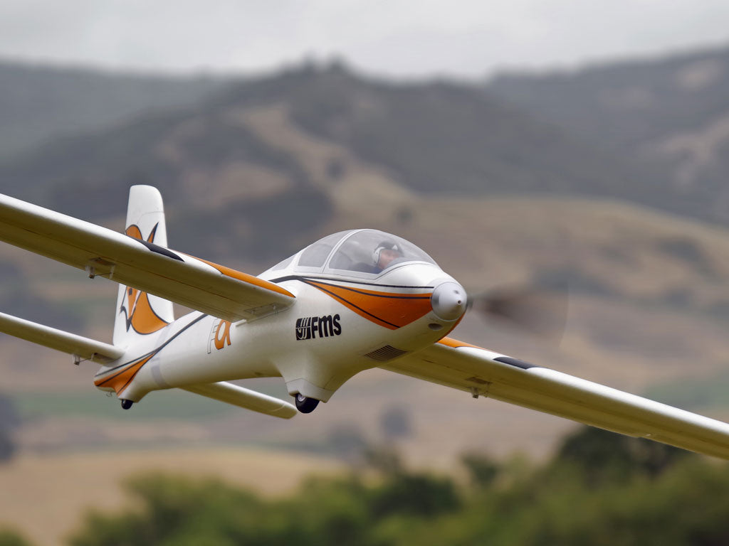 Blog How Do Glider Pilots Harness the Power of the Winds