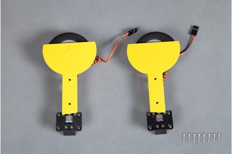 Yellow main landing gear system for RC airplanes