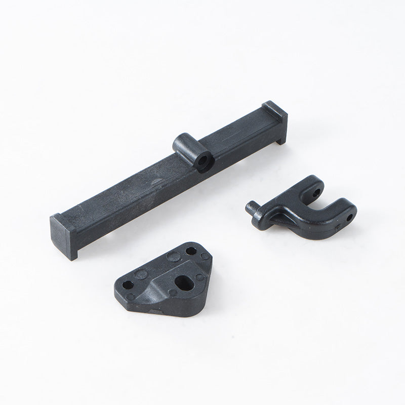 1:10 Canyon frame rail mount components: black plastic bar, U-bracket, base mount