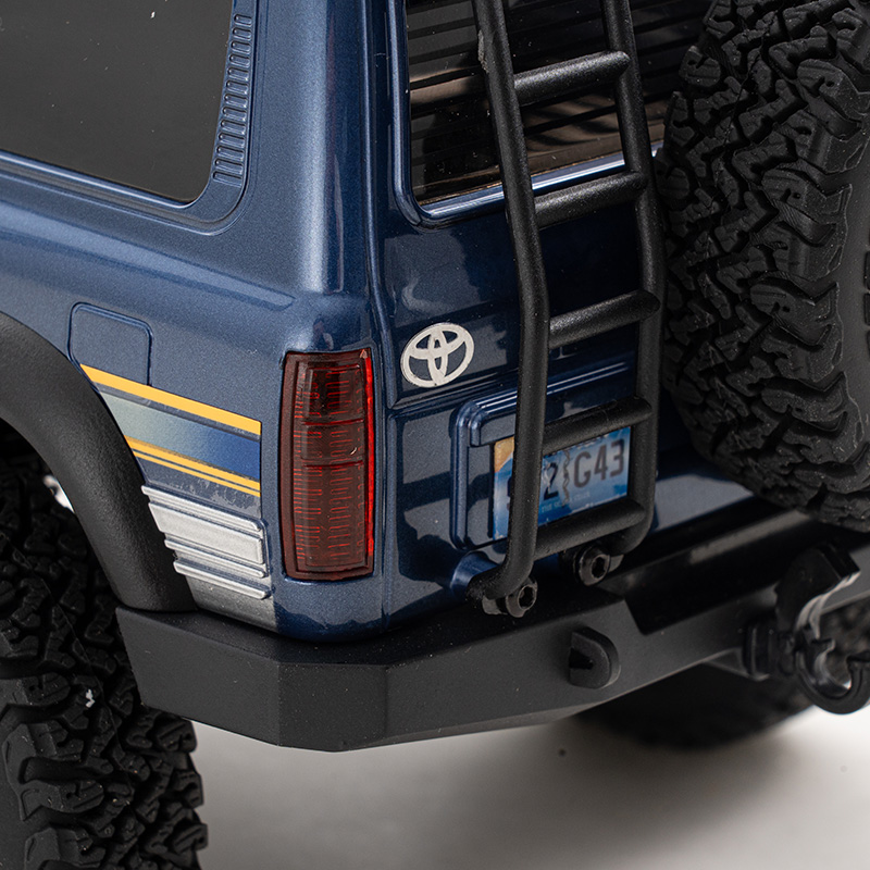 FMS 1:18 FCX18 II LC80 Toyota Land Cruiser 80 RTR Brushed (160mm Wheelbase)