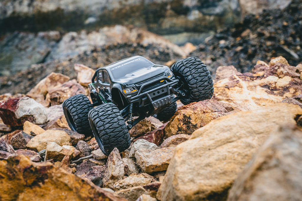 Blog Getting Started With Beginners A Complete Guide to Choosing the First Rc Monster Truck
