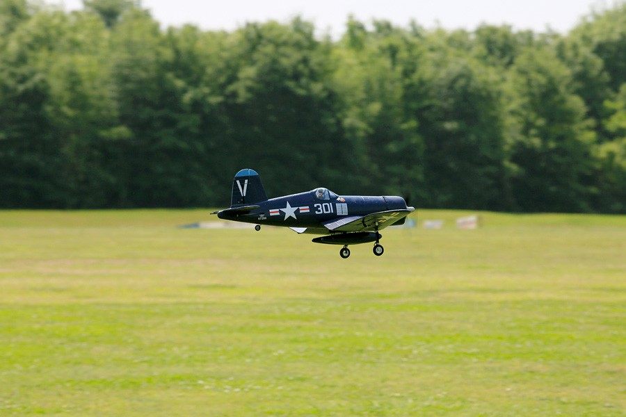 800mm F4U Corsair V2 RC Warbird | RTF & PNP – FMS Hobby