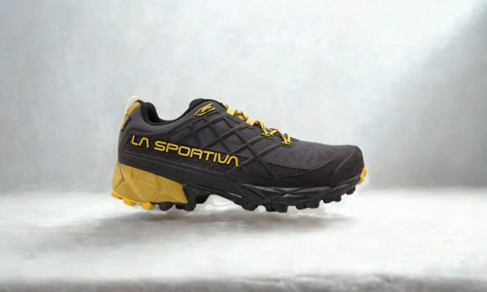 Columbia hiking shoe