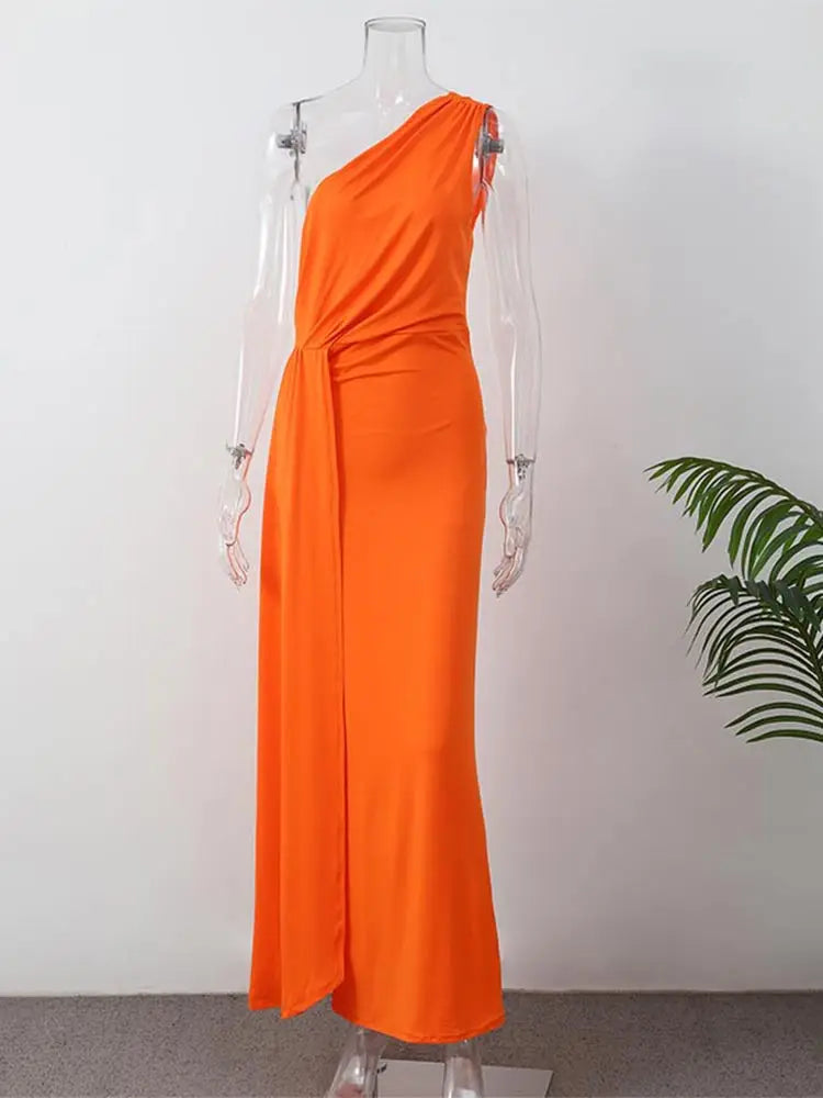 Lia | Elegantes geknüpftes Kleid-Embercourt