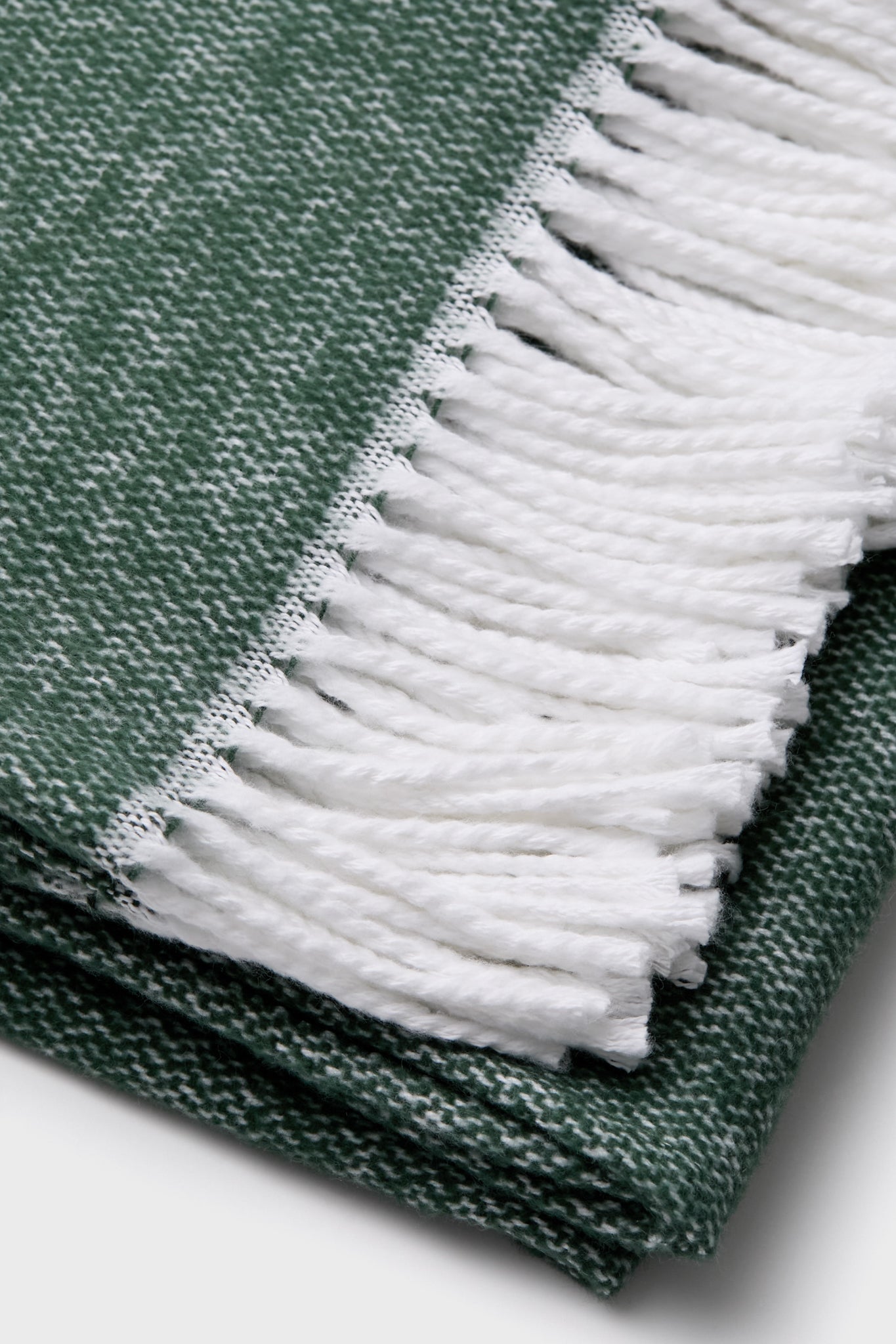 Jade Pezzo Throw-Get Girly