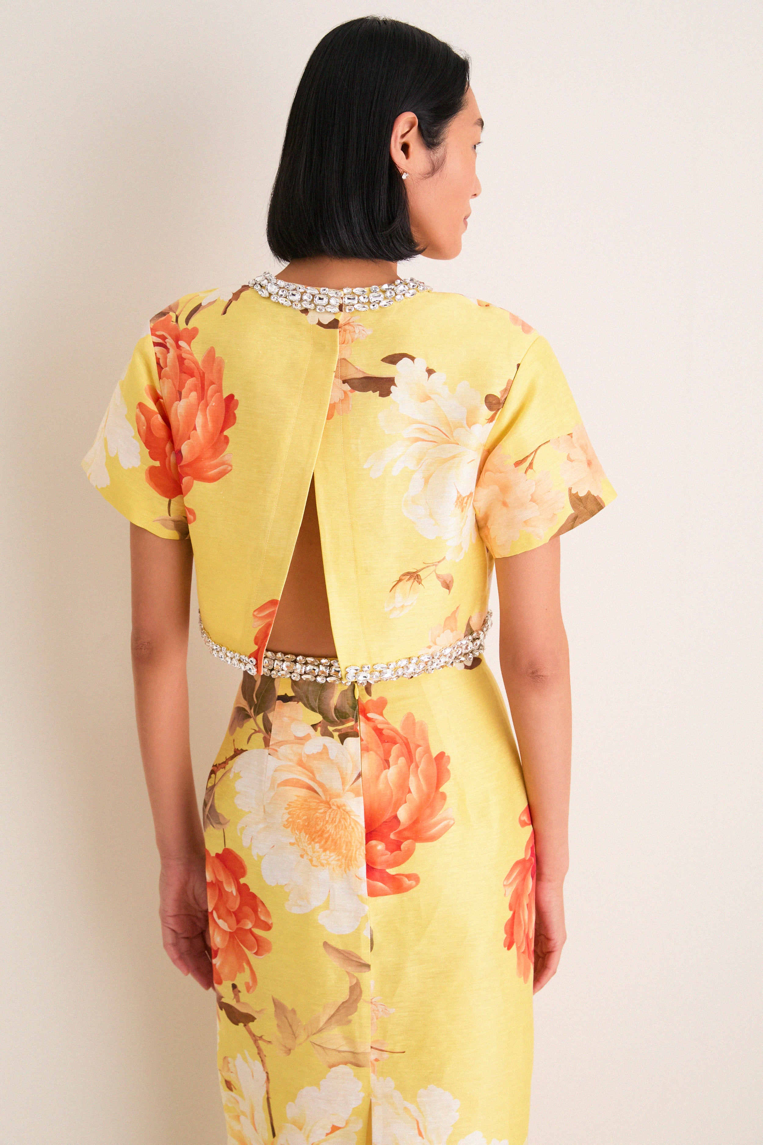 Yellow Peony Print Indie Embellished Sleeve Top-Get Girly