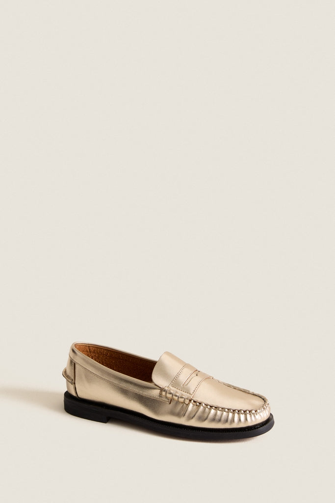 Gold Dan Met Loafers-Get Girly