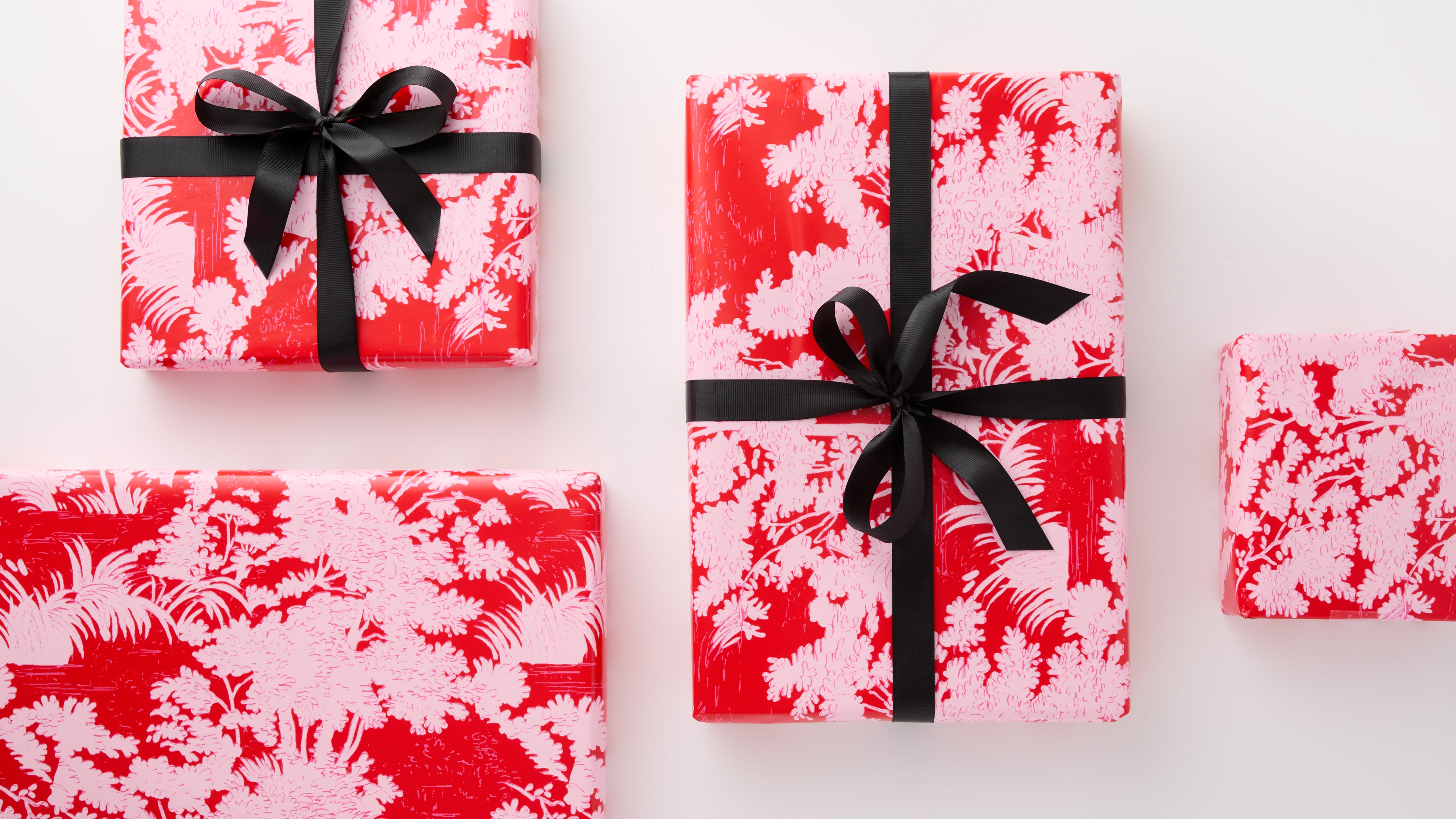 Gift Wrap-Get Girly