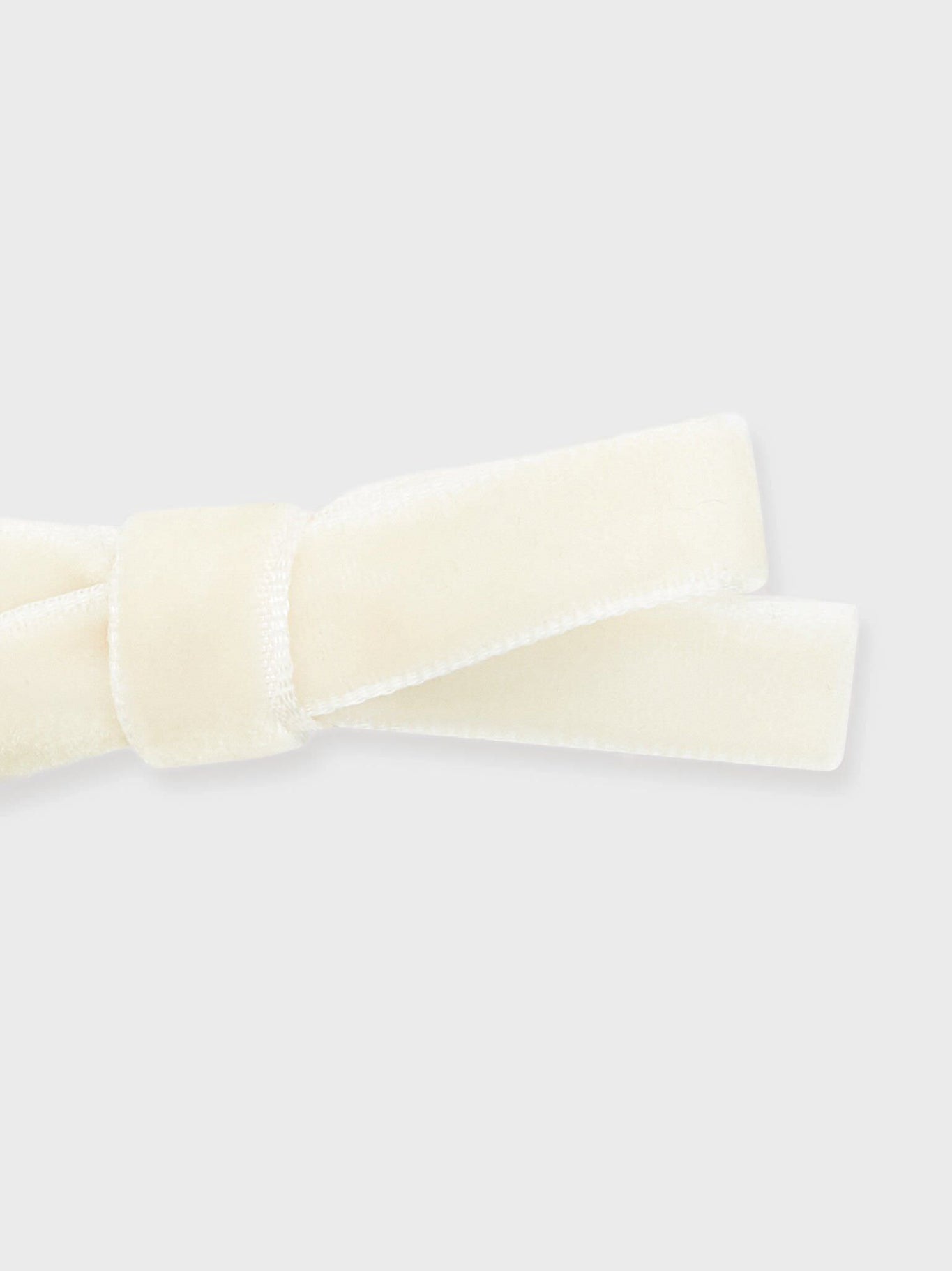 White Small Velvet Bow Clips Set of 2-Get Girly