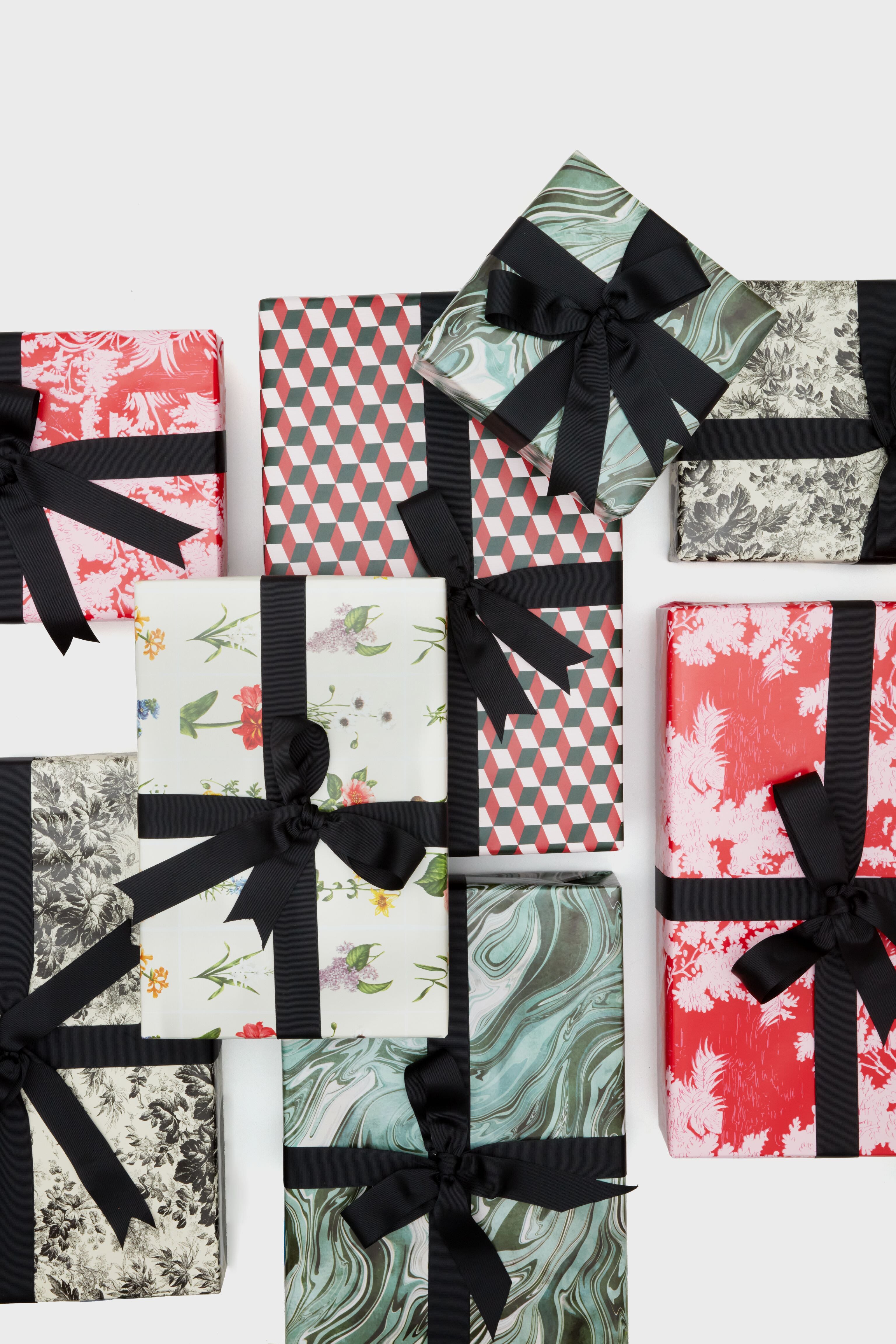 Gift Wrap-Get Girly