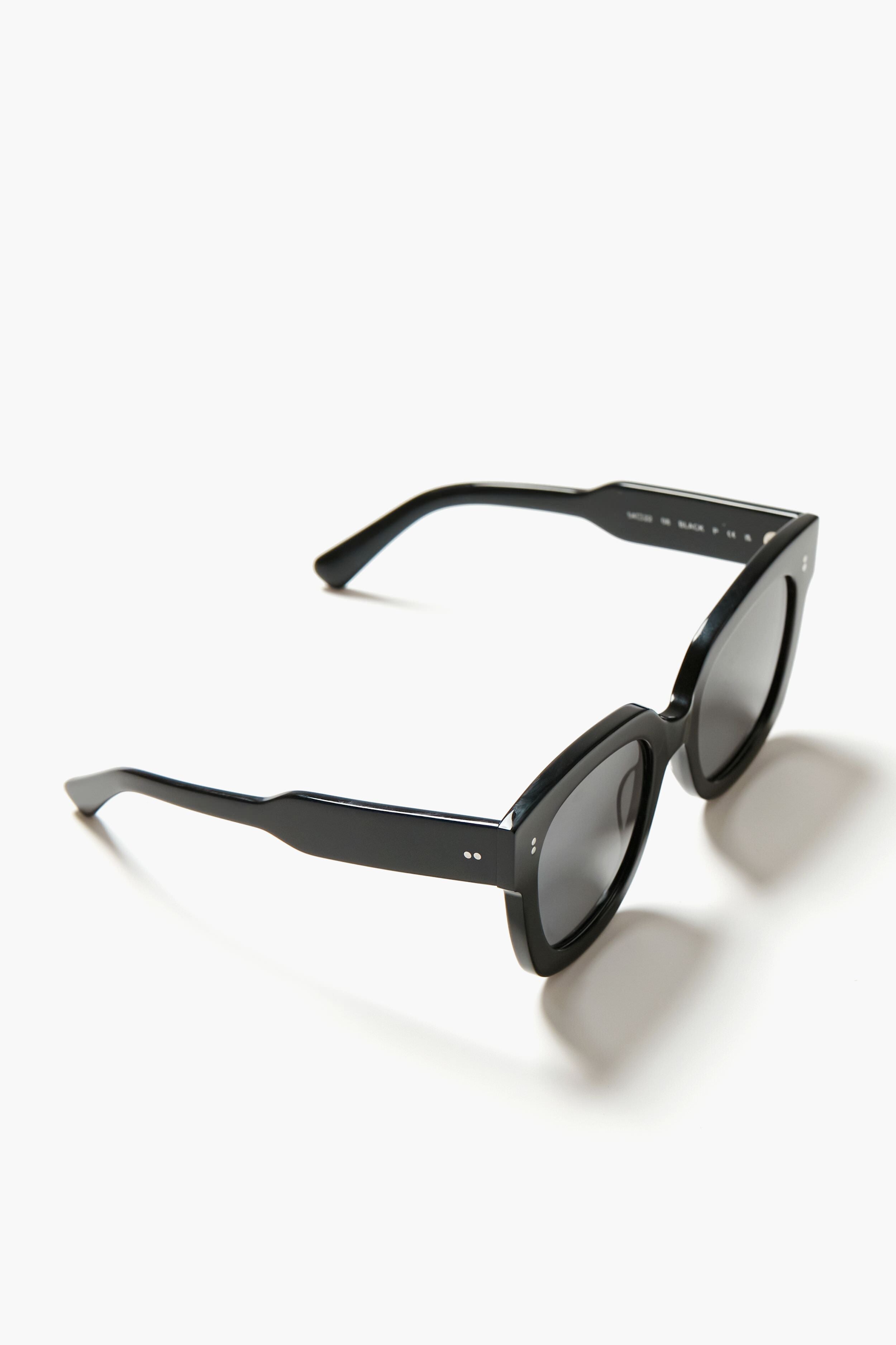 08 Black Sunglasses-Get Girly