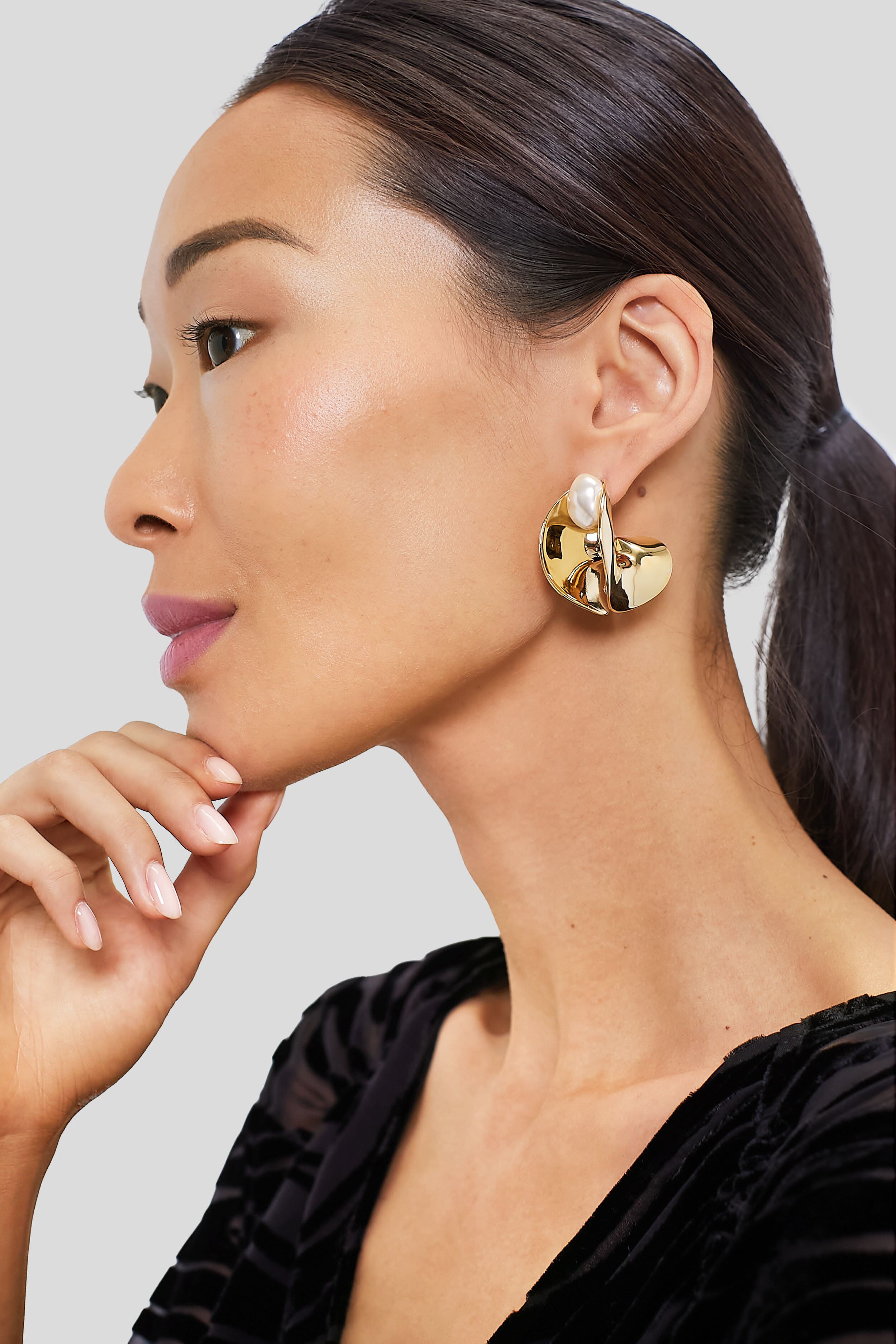 Baroque Pearls Shira Earrings-Get Girly