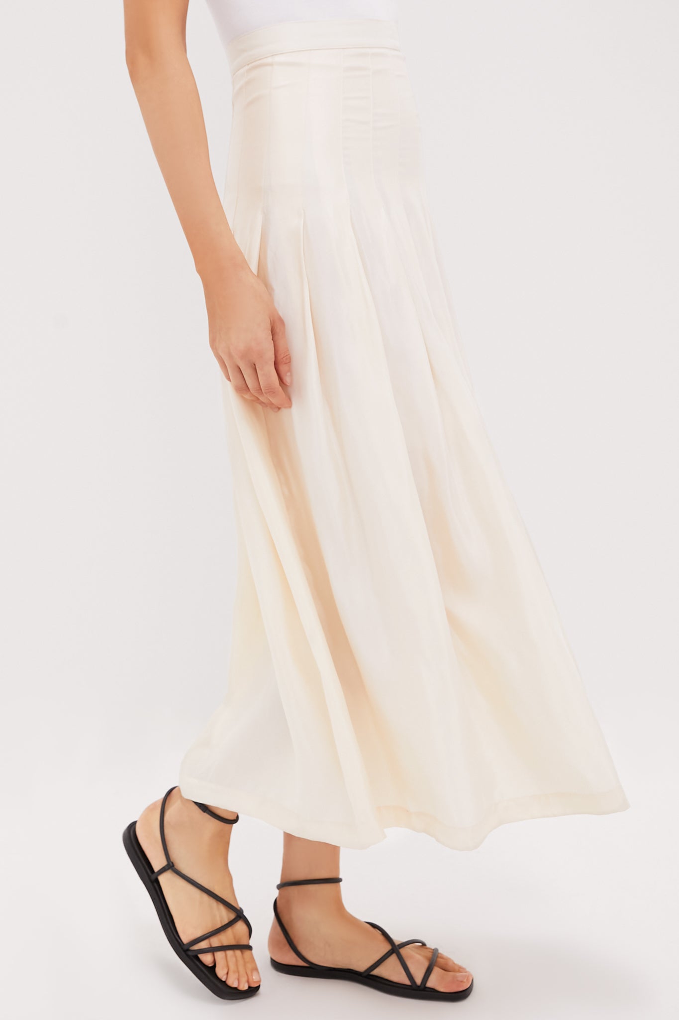 Arctic Wolf Atelier Pleated Maxi Skirt-Get Girly