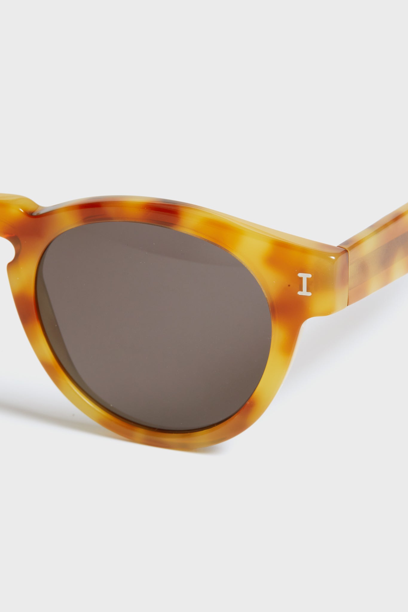 Amber Leonard Sunglasses-Get Girly