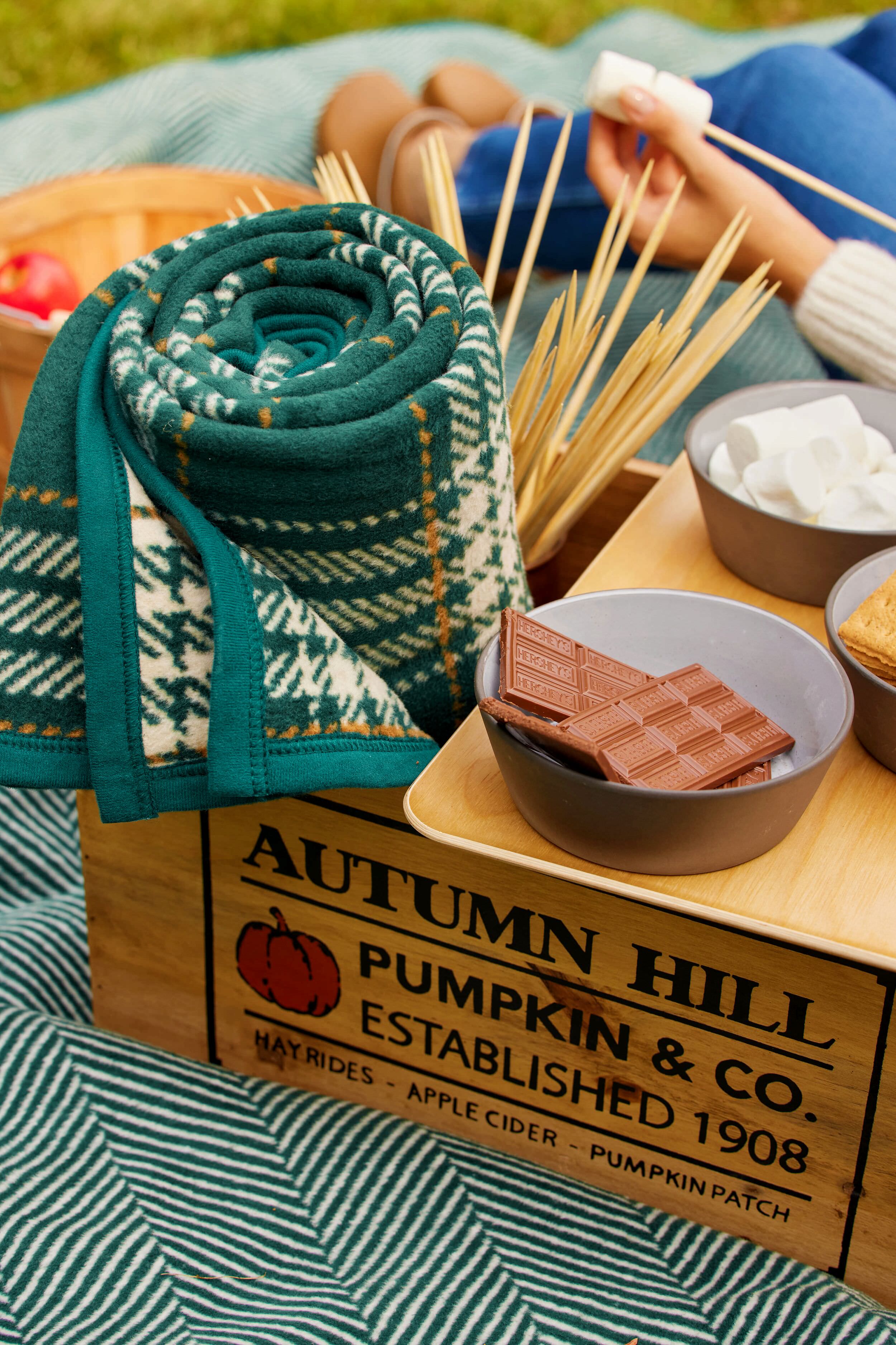 Autumn Plaid Evergreen Blanket-Get Girly