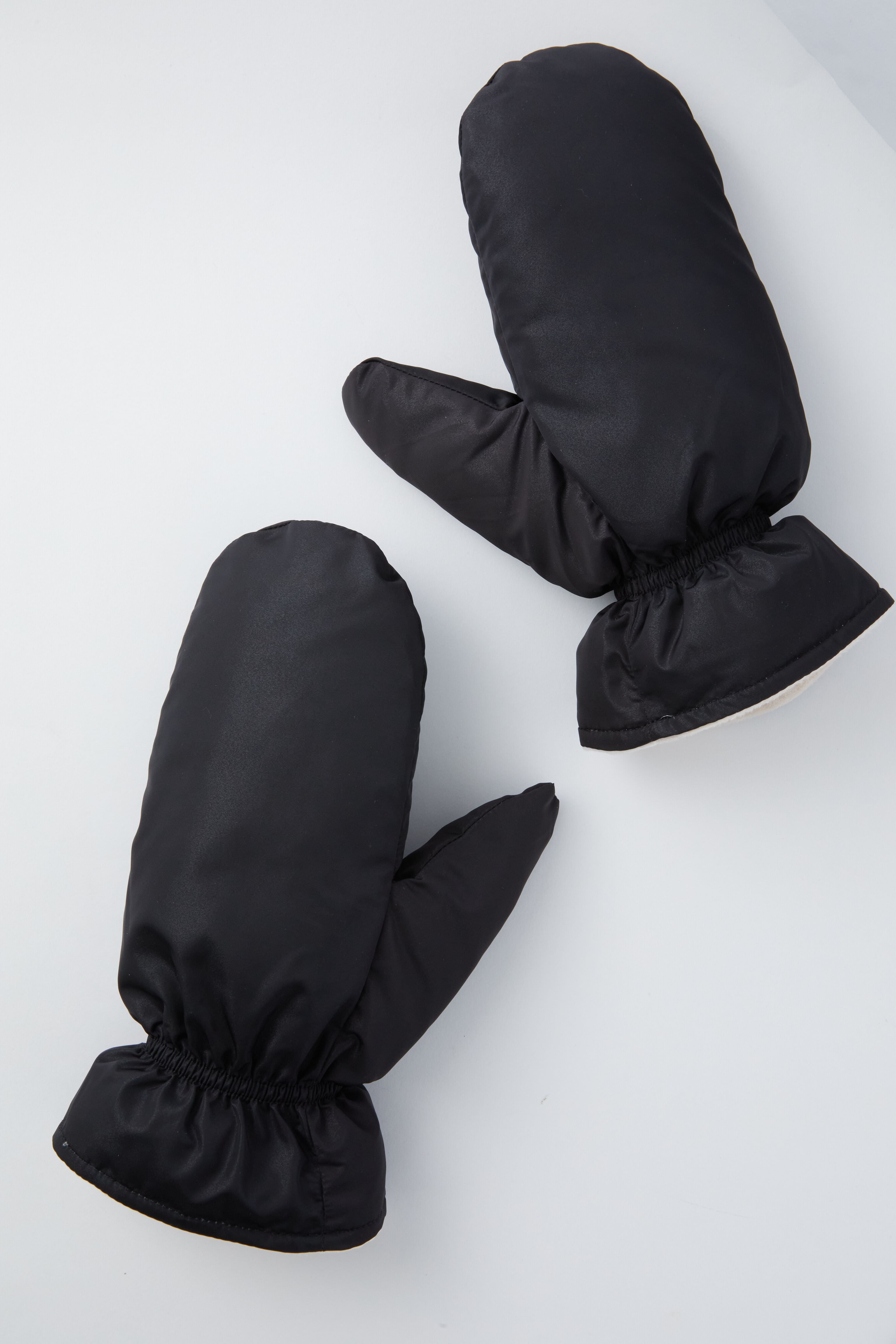 Black Apres Ski Mitten-Get Girly
