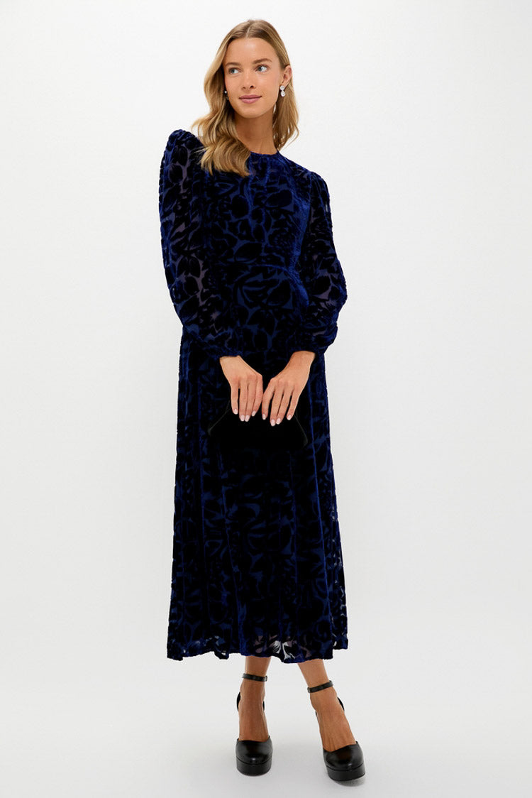 Black Dayna Platform Pumps-Get Girly